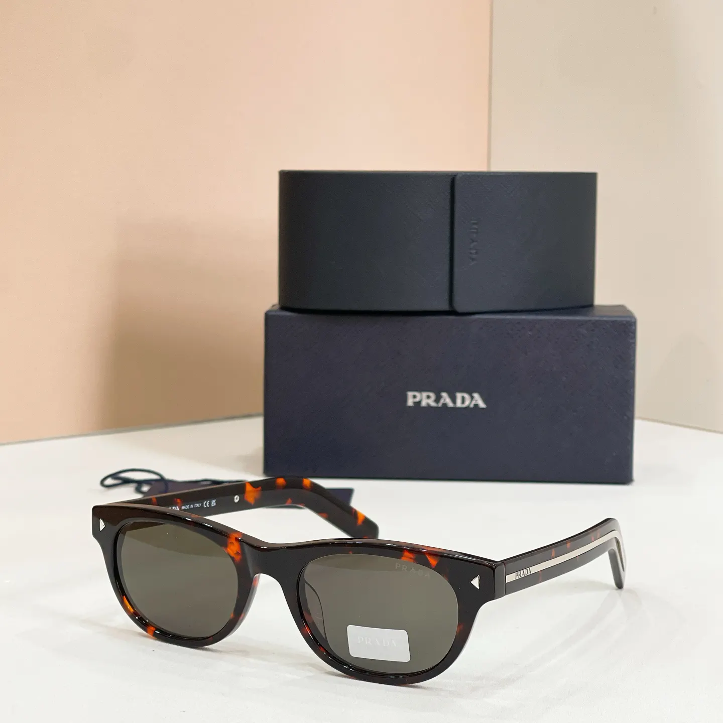 Prada PR D09S 太阳眼镜 时尚遮阳 太阳镜