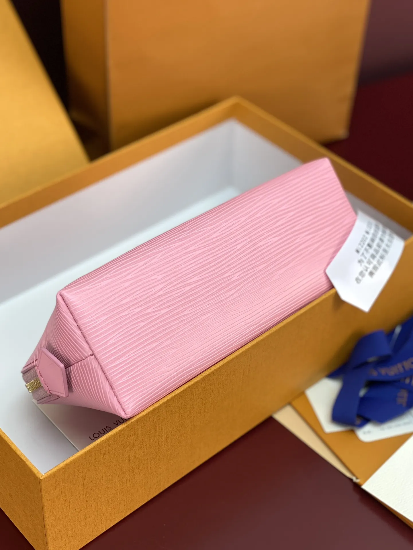 LV 粉色 皮革 厘米 化妆包 便携收纳款