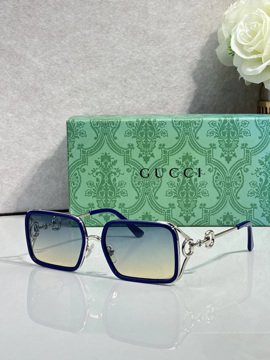 Gucci 金色 太阳镜