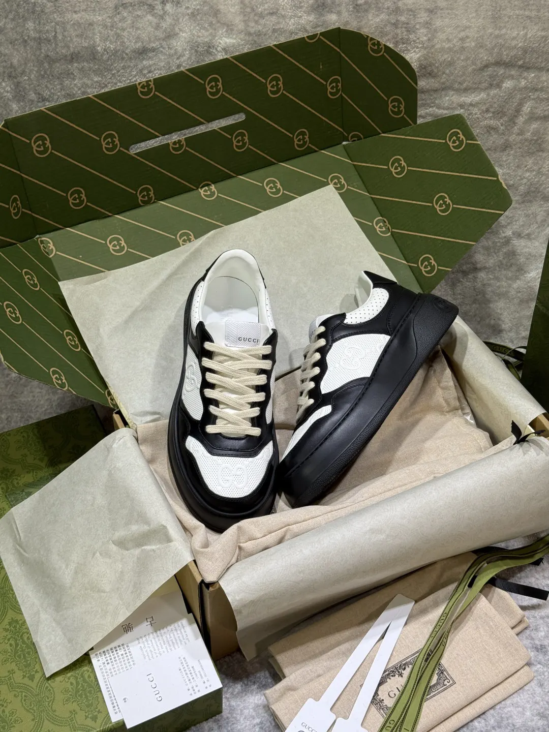 Gucci Logo休闲运动鞋