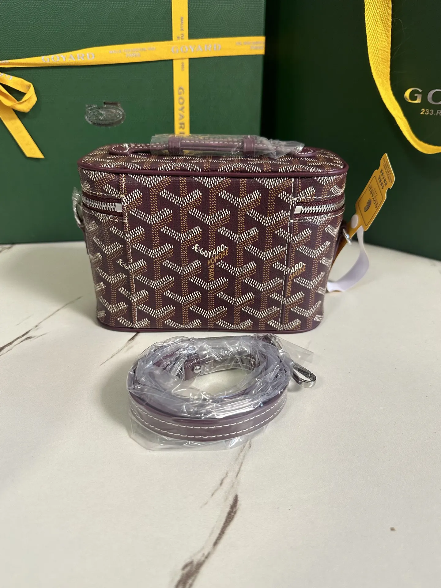 Goyard 黄色 小牛皮 化妆包 便携收纳款