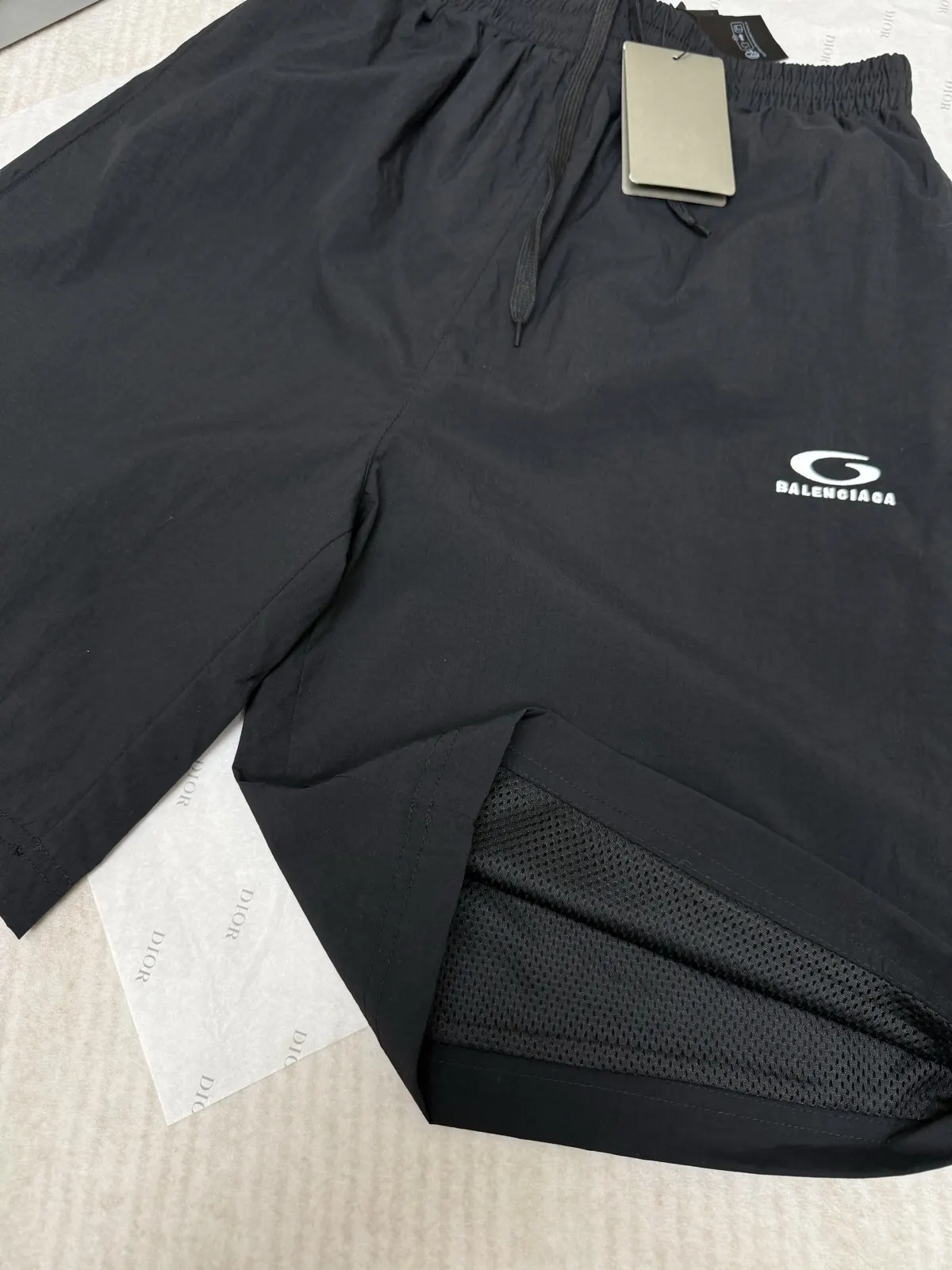 Balenciaga 黑色 短裤