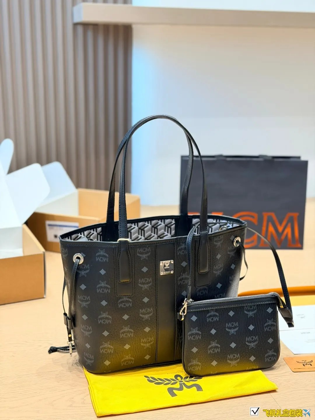 金色 MCM經典子母托特包 干邑色Vise 大容量托特款