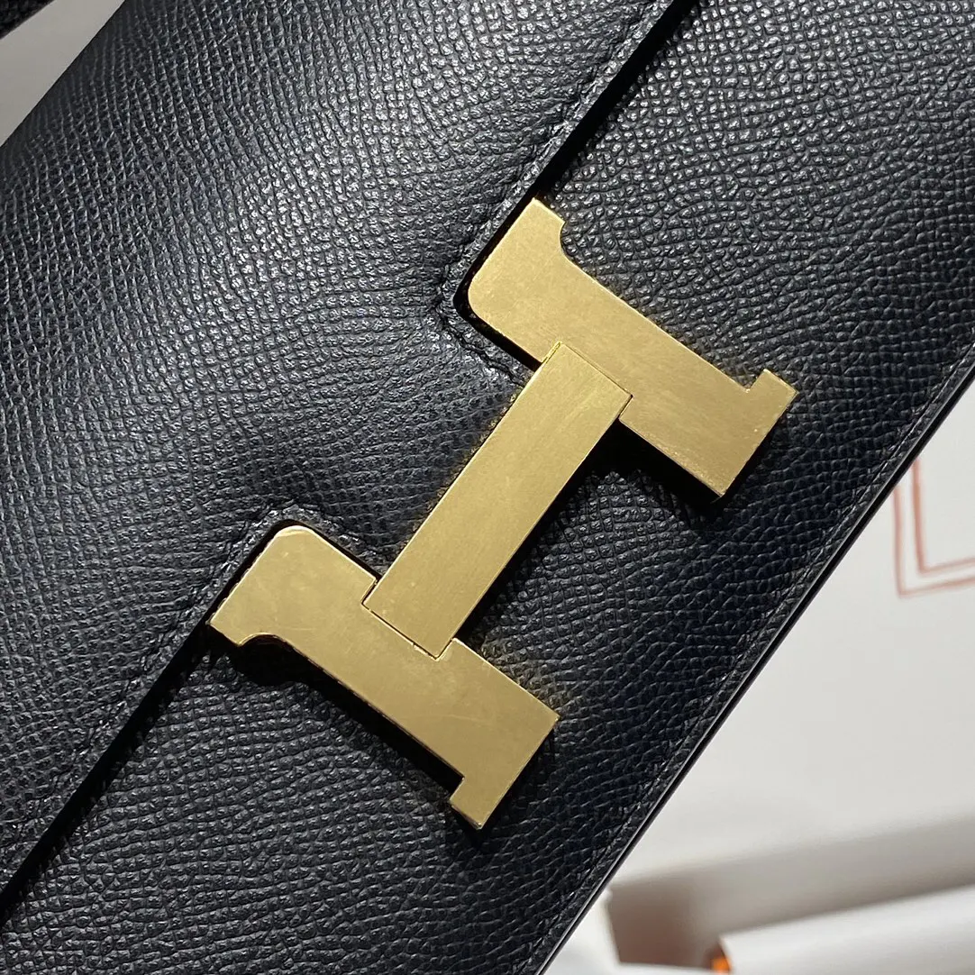 Hermès Constance 斜挎包 24cm