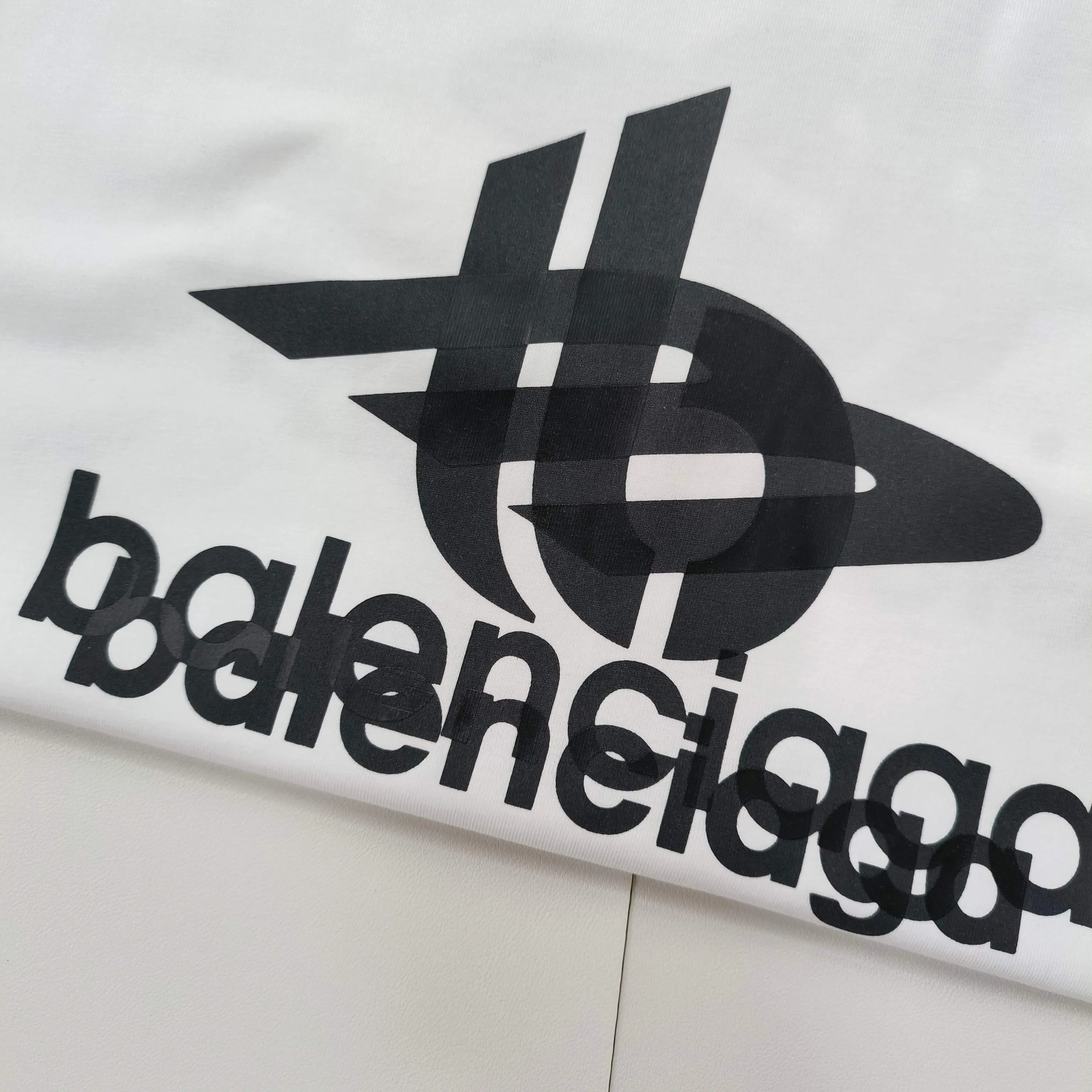 Balenciaga 黑色 純棉 Logo 短袖T恤(數字9) Balenciaga 黑色 純棉 Logo 短袖T恤(數字9)