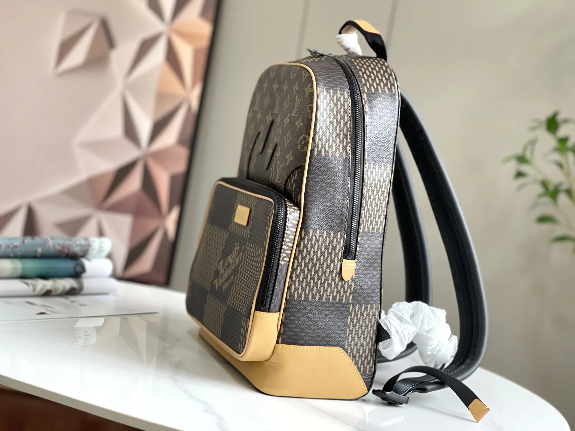 黑色 Damier 雙肩包 实用雙肩款