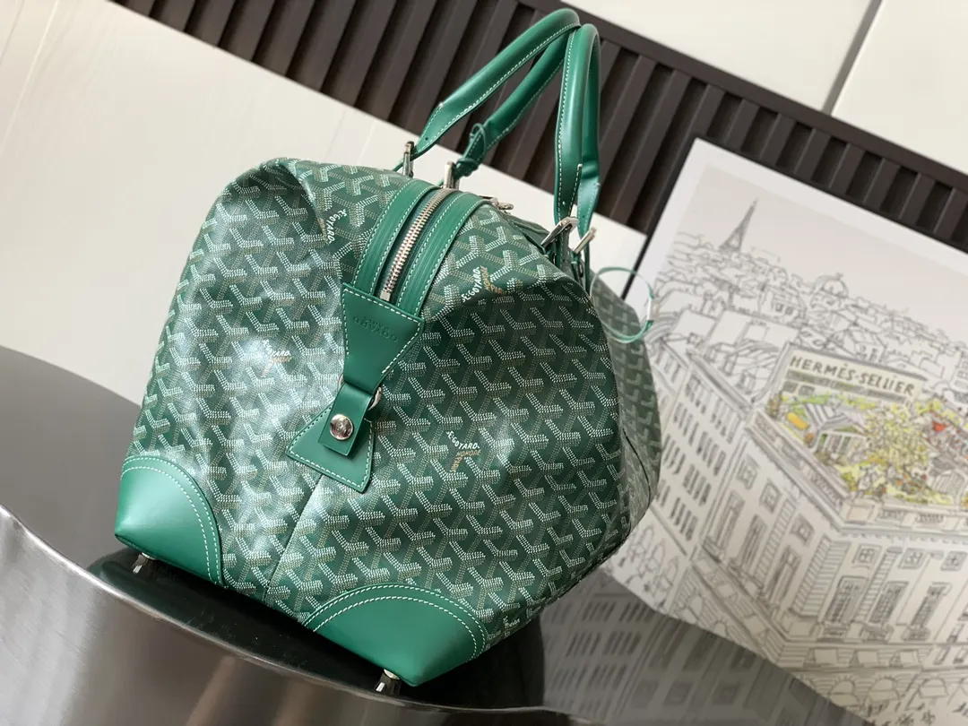Goyard 綠色 它的提手可调节长度 可确保手提时的舒適度 并且开口两 旅行袋 大容量旅行款
