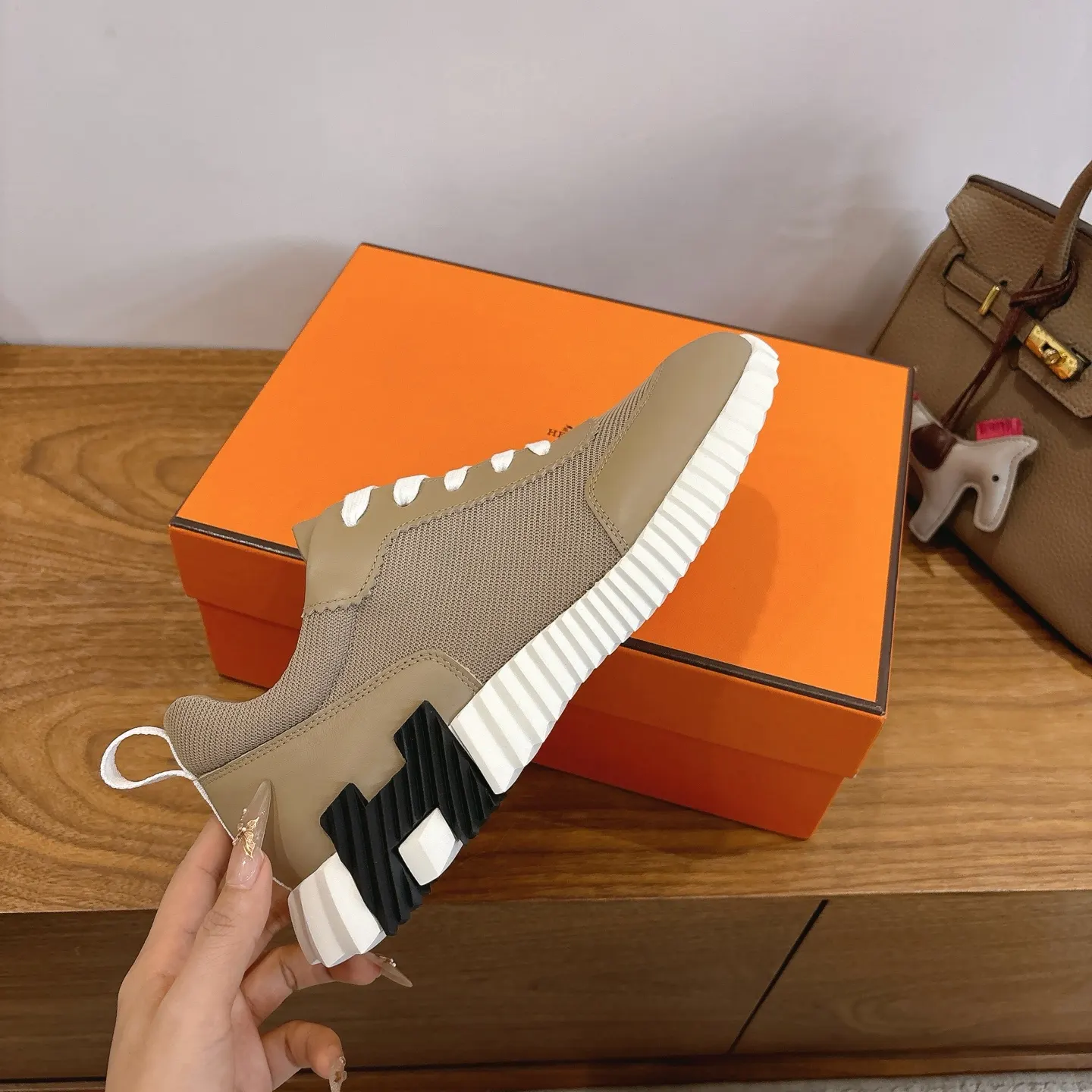 Hermès SS 运动鞋