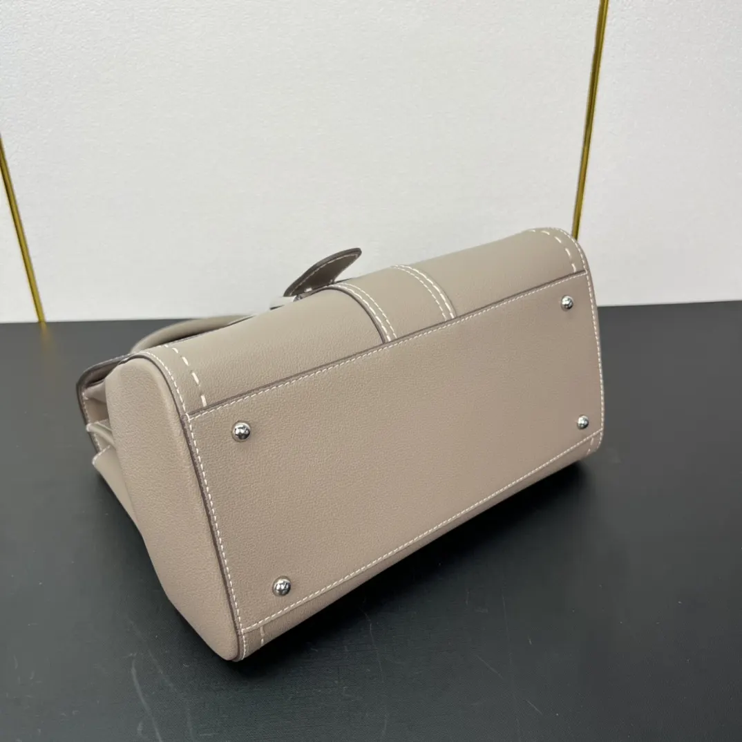 Delvaux 焦糖色 小牛皮 手提包 通勤手提款