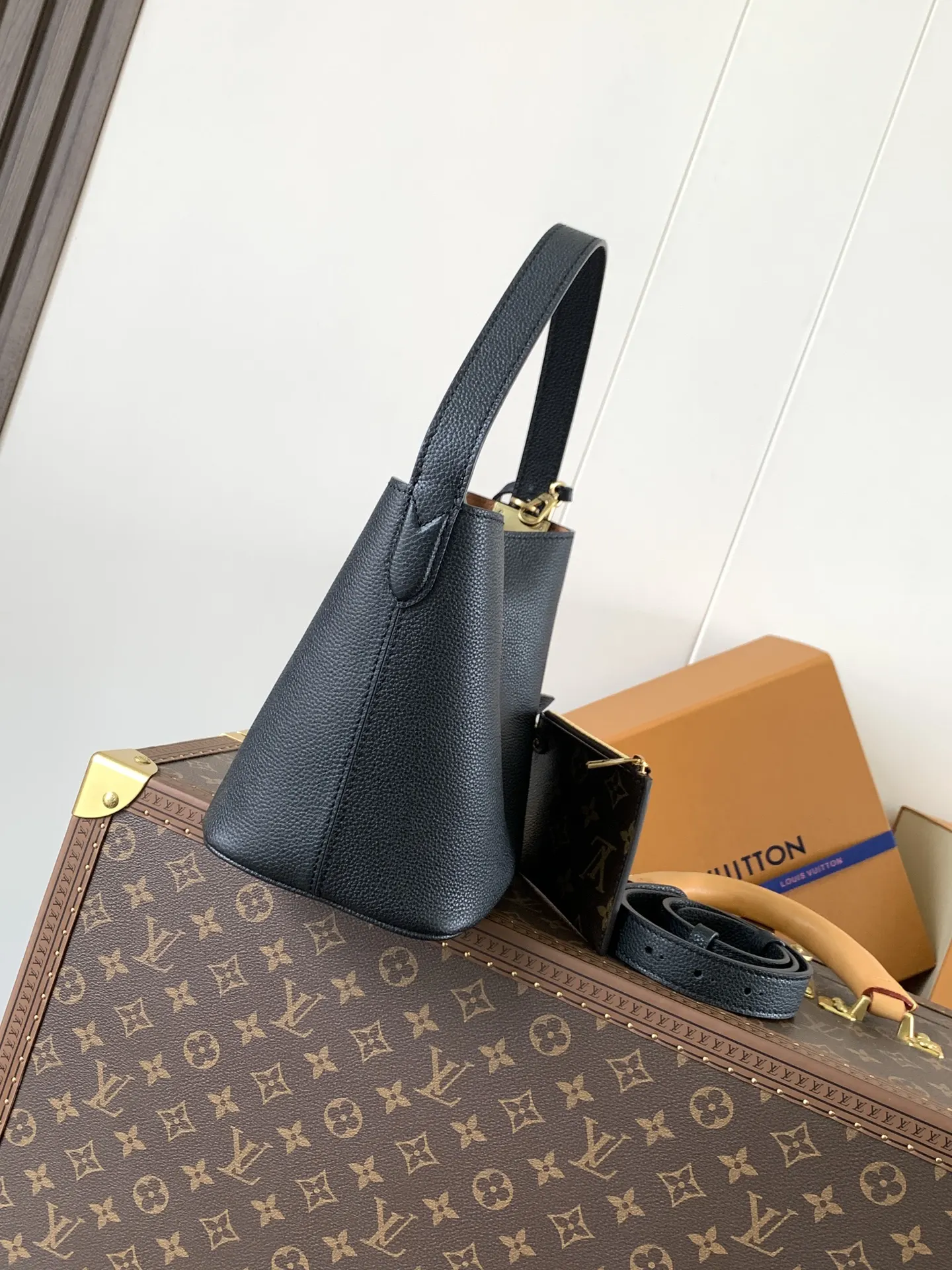 LV 黑色 棕色 牛皮 收納包 旅行收納款