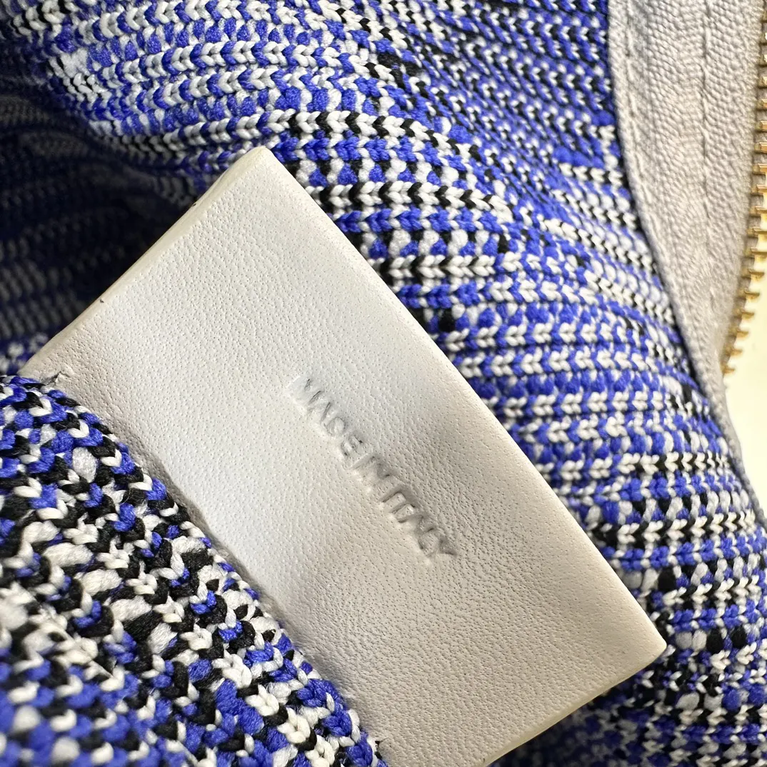 Burberry 雙肩包 实用雙肩款