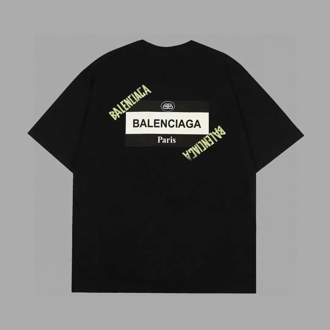 Balenciaga 短袖T恤 宽松休閒(數字8) Balenciaga 短袖T恤 宽松休閒(數字8)