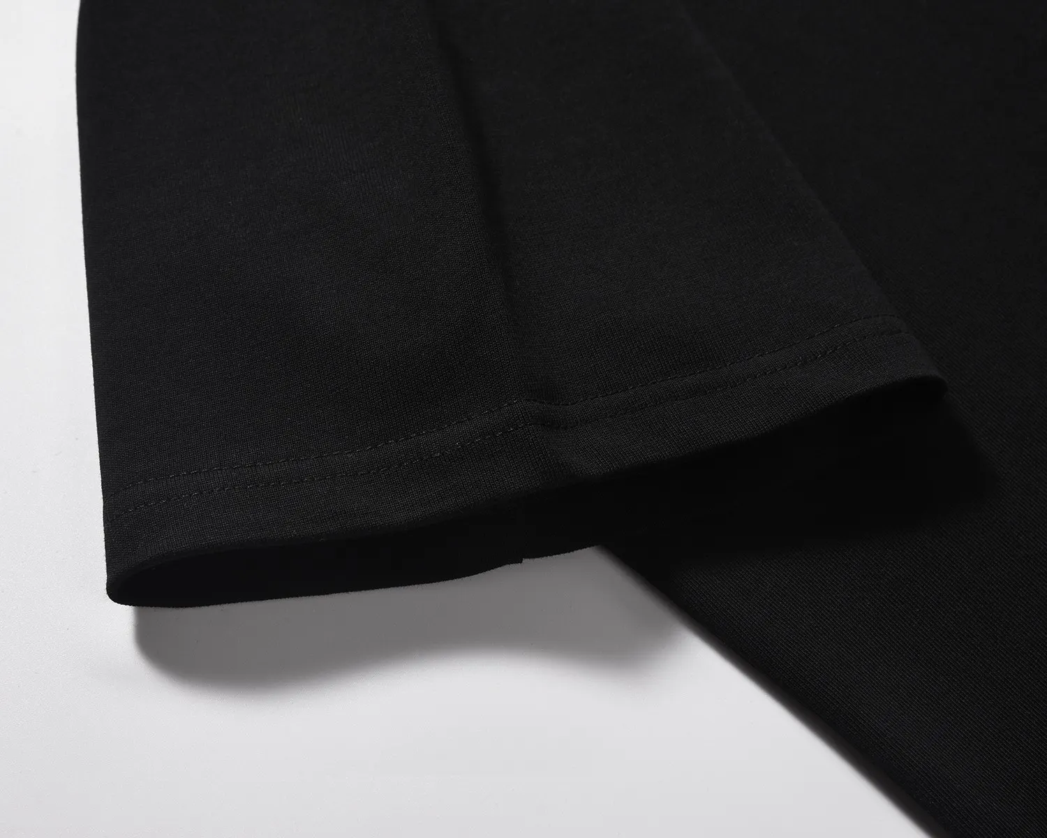 Balenciaga 黑色 短袖T恤 宽松休閒(數字7) Balenciaga 黑色 短袖T恤 宽松休閒(數字7)