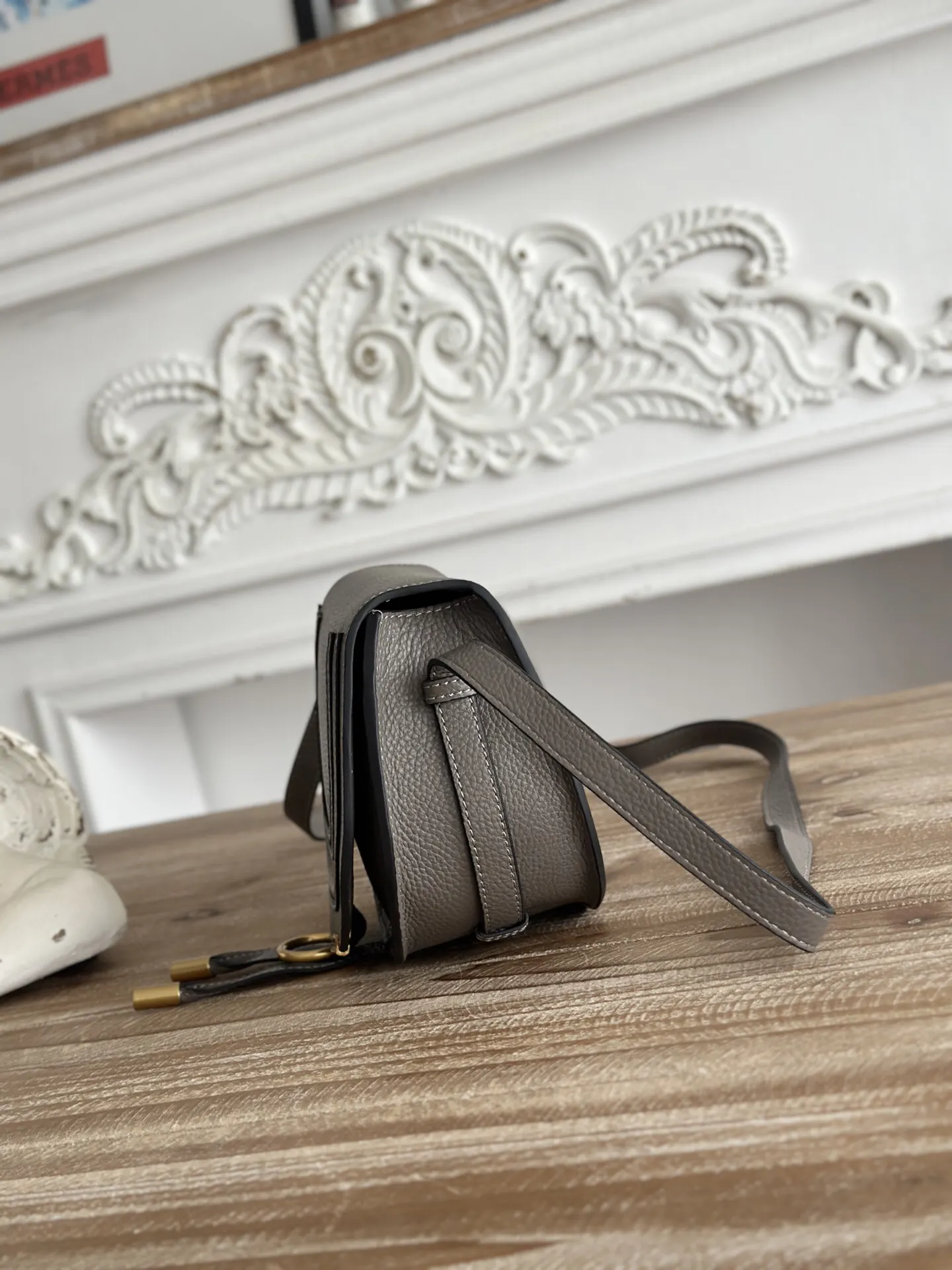 Crossbody Bag Lightweight Leather