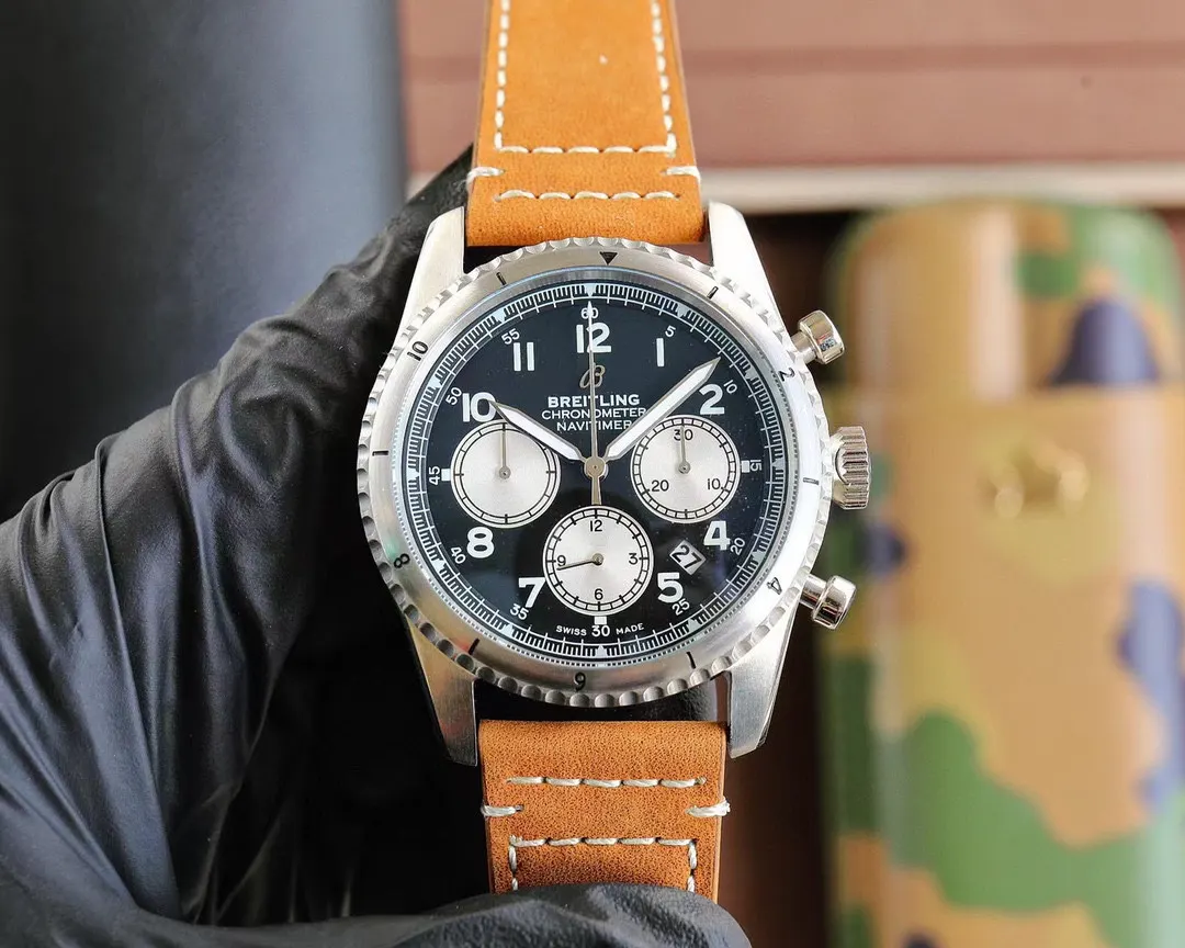 批 百年灵 Breitling 复仇者系列 手表 经典腕表款