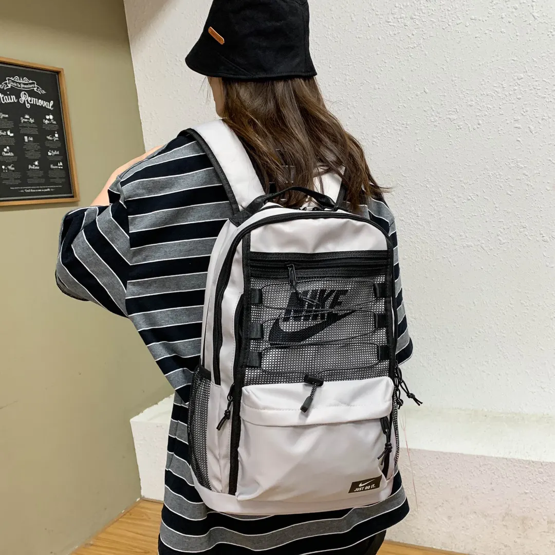 NIKE耐克 男女初高中大学生书包街头潮流休閒 旅行袋 大容量旅行款