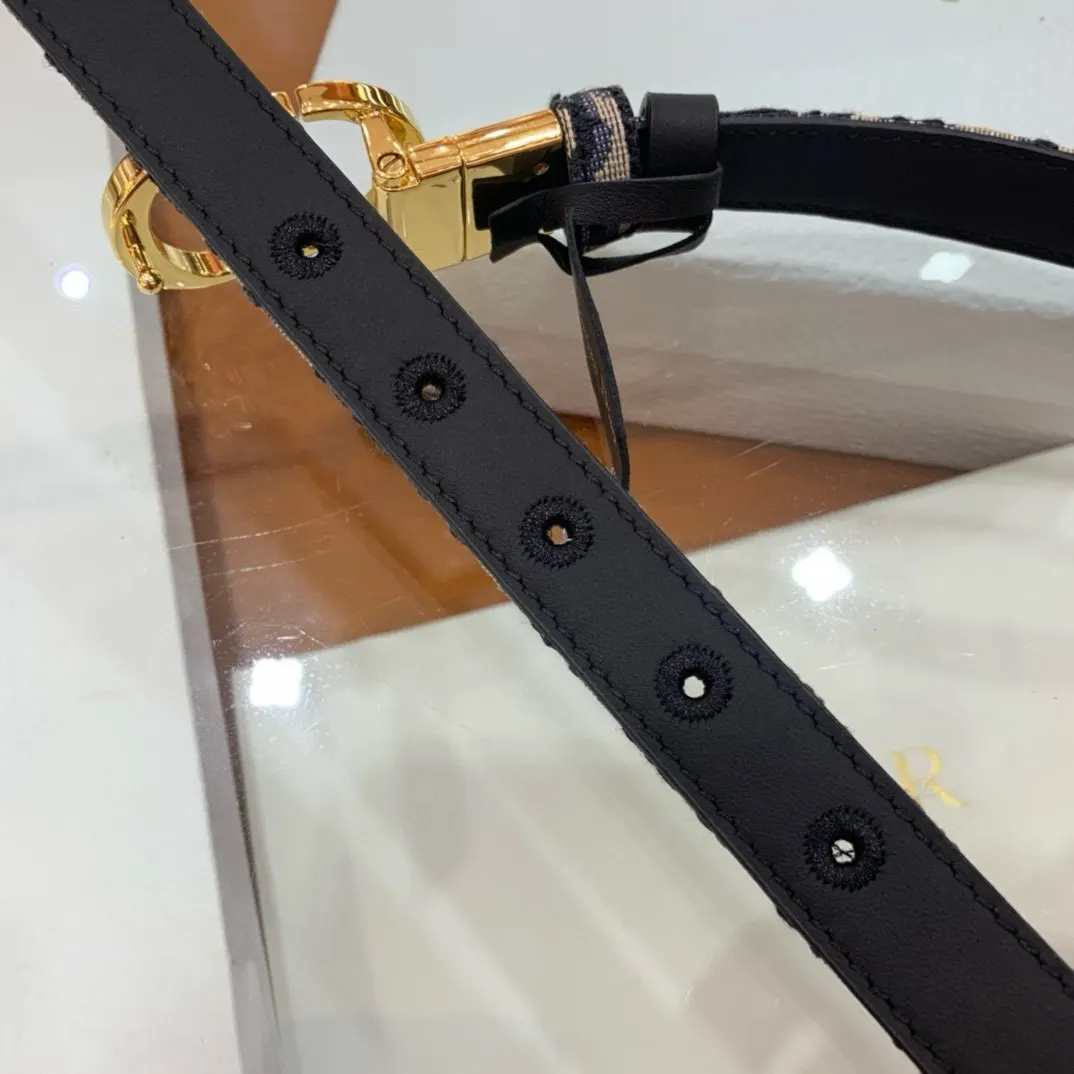 Dior 30 Montaigne 皮革 腰带