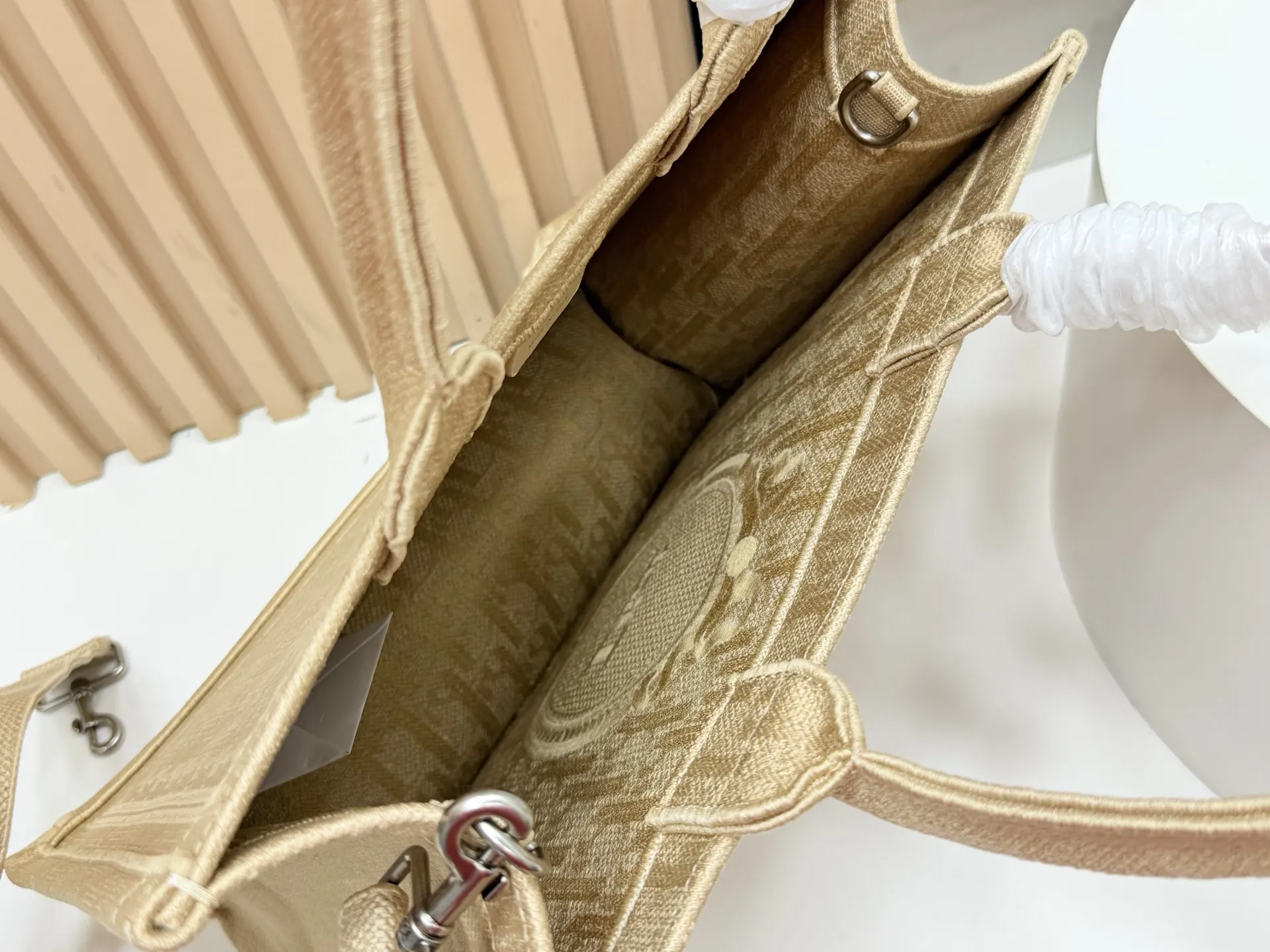 Dior Book Tote 白色 刺绣 托特包