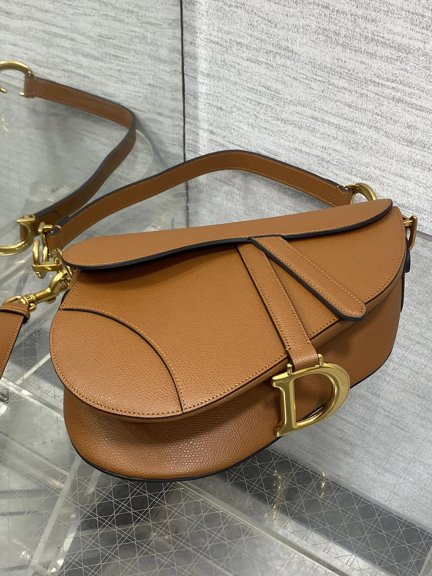 Dior Fashion Item Travel Classic