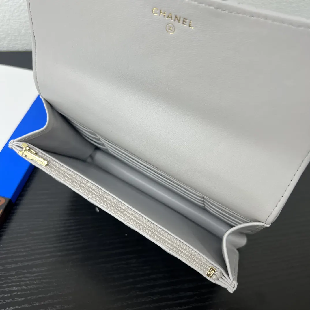 Chanel 迷你 粉色 皮革 翻盖 链条包
