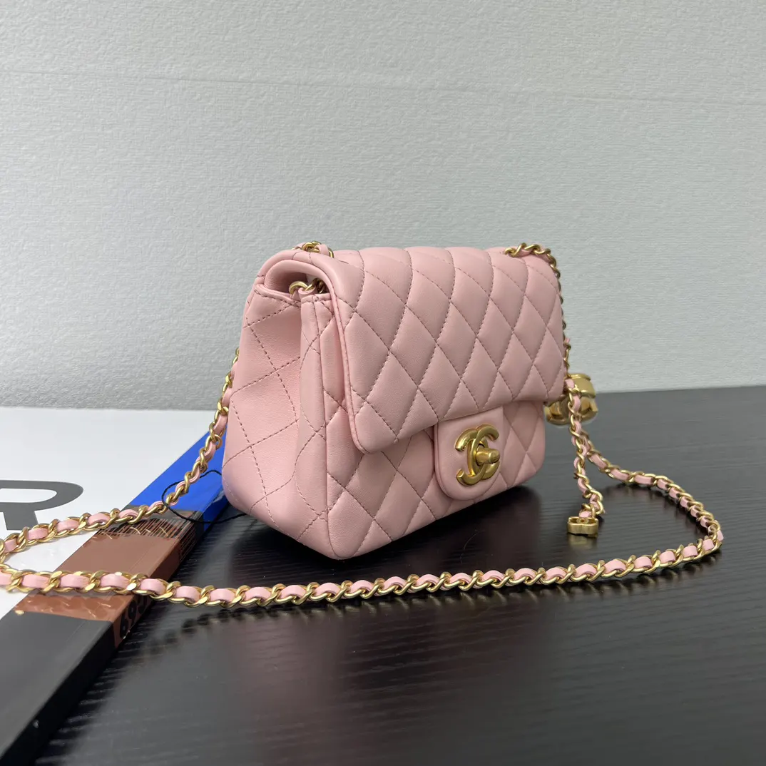 Chanel 粉色 皮革 菱格絎縫 鏈條包