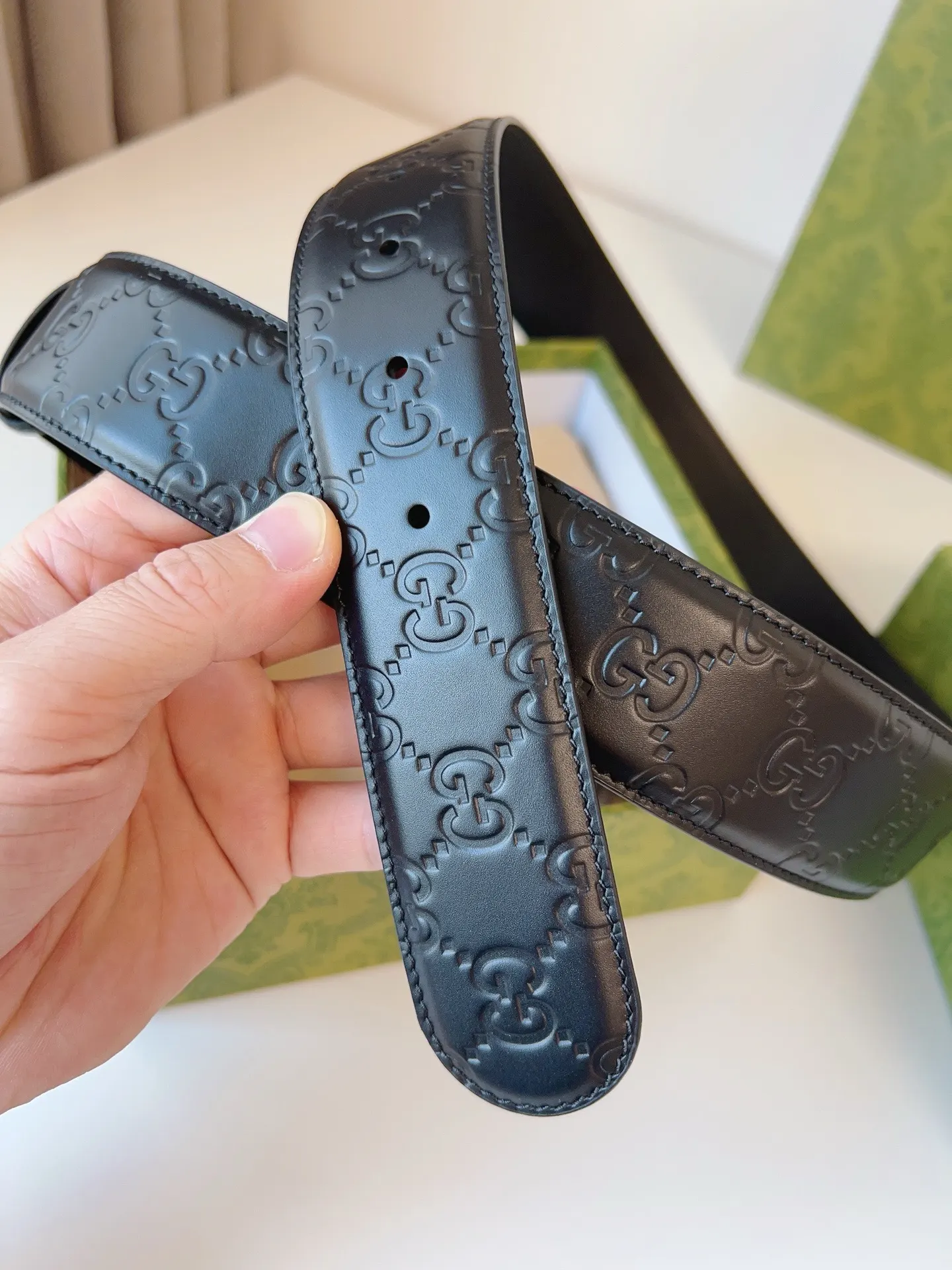 Gucci Double G 双G扣牛皮腰带