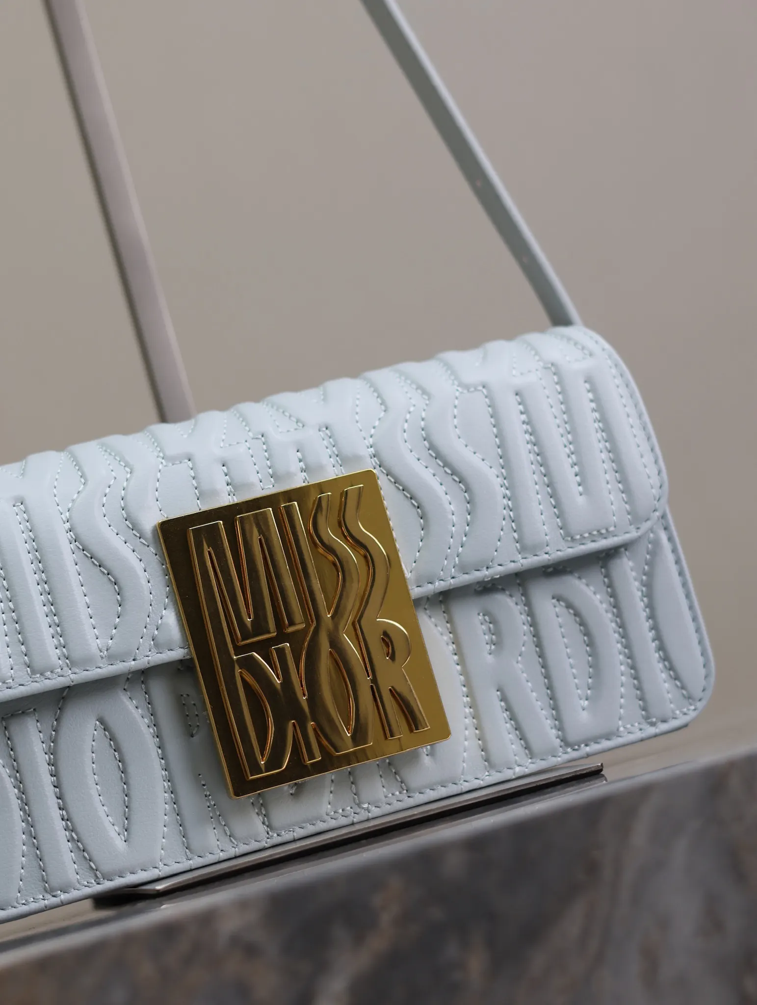 Dior 蓝色 金色 牛皮 收纳包 旅行收纳款