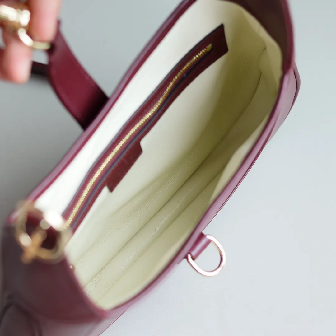 Red Gold Hobo Shoulder Bag Vintage
