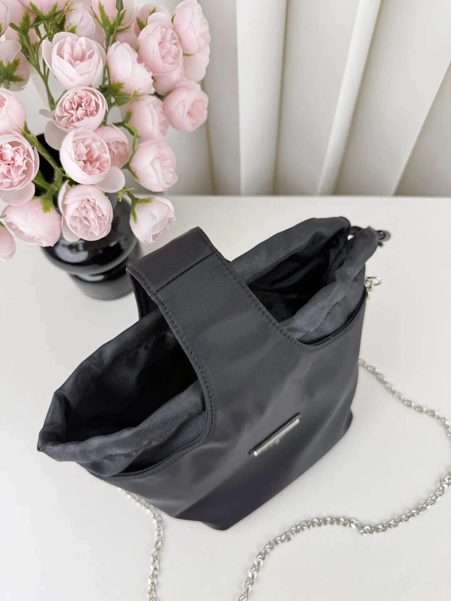 Prada Re-Nylon 三角標 手提包