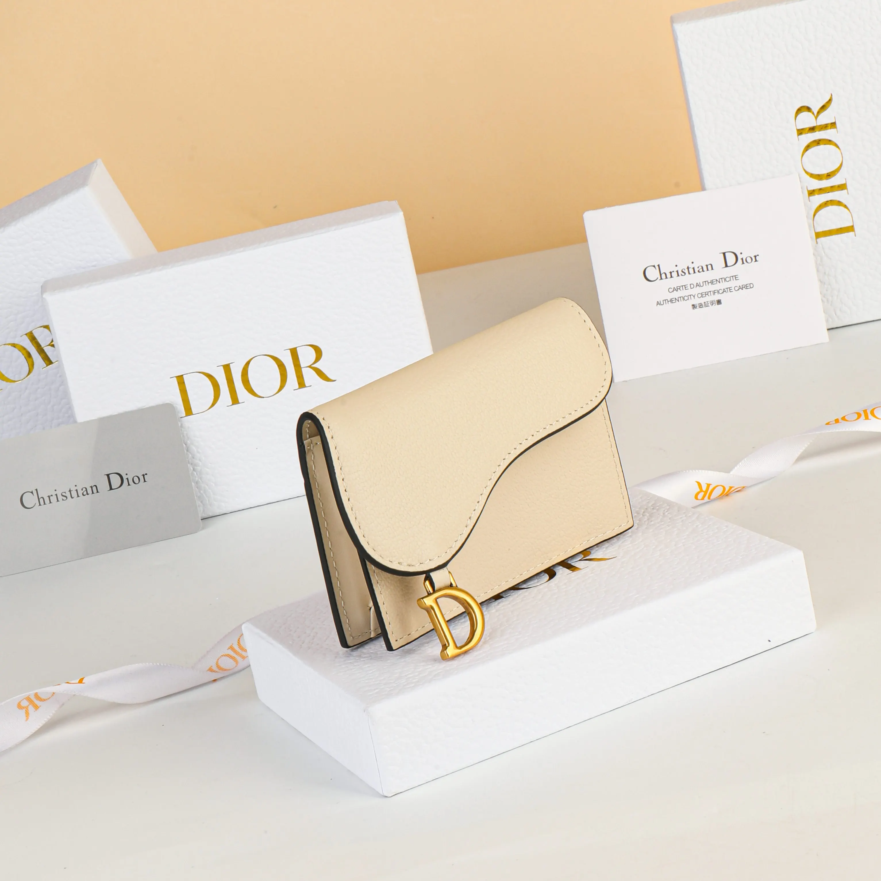 Dior Saddle 米色 皮革 钱包
