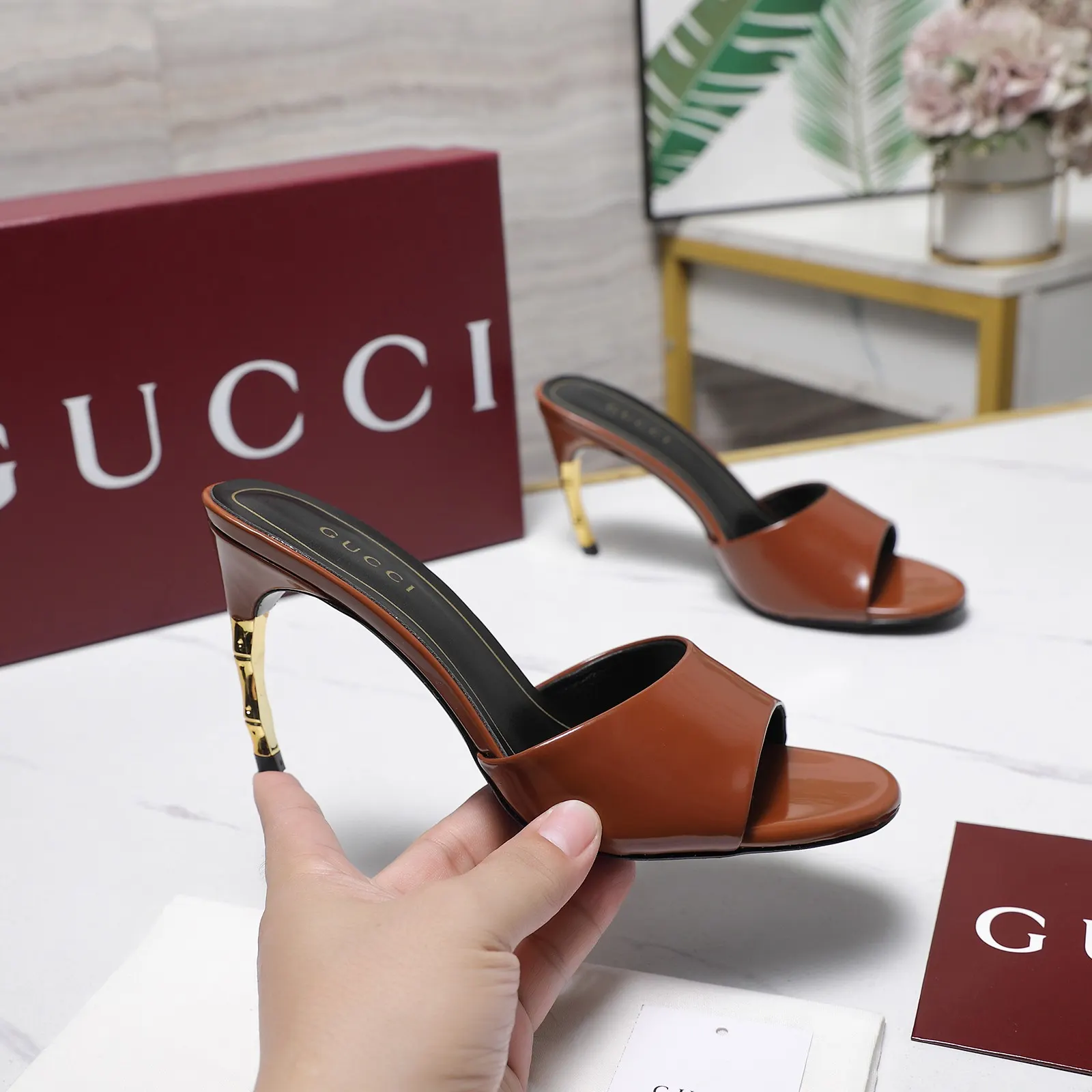 Gucci 高跟鞋