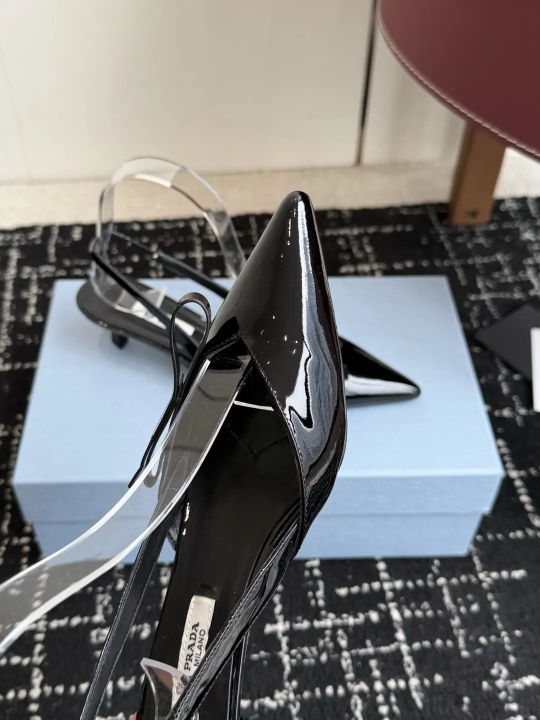 Prada 黑色 高跟鞋