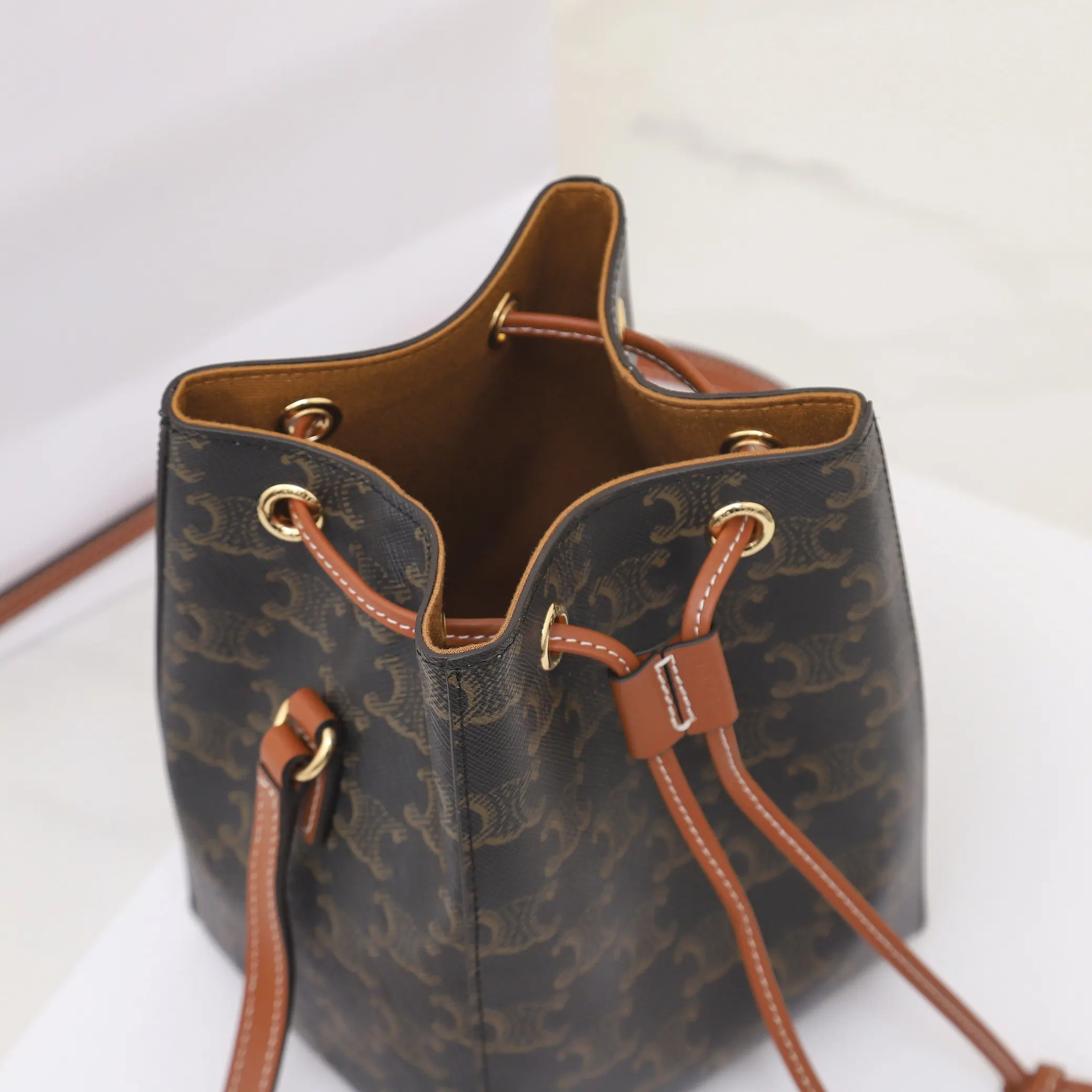 Bucket Bag Casual Leather