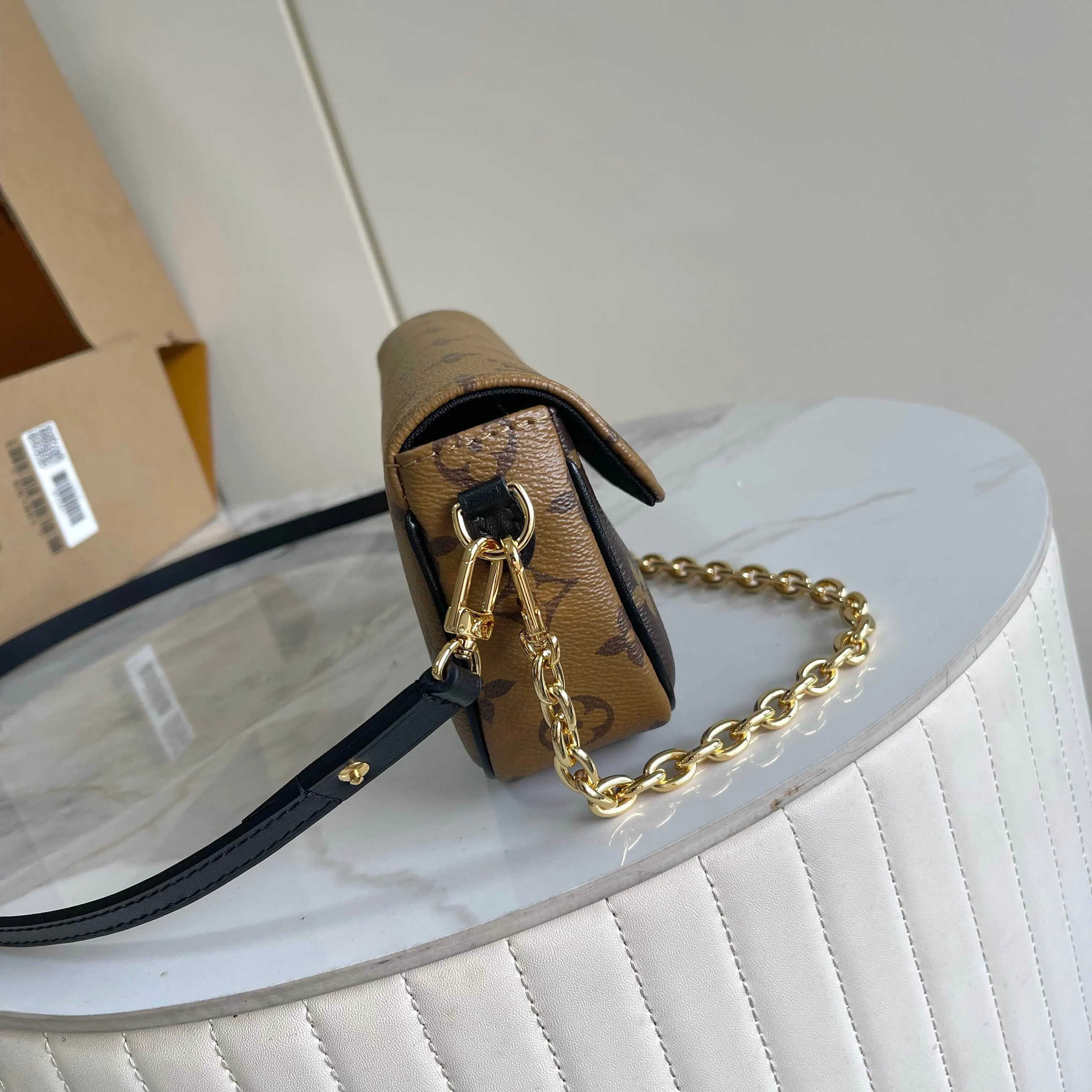 LV 牛皮 鏈條包 精致鏈條款