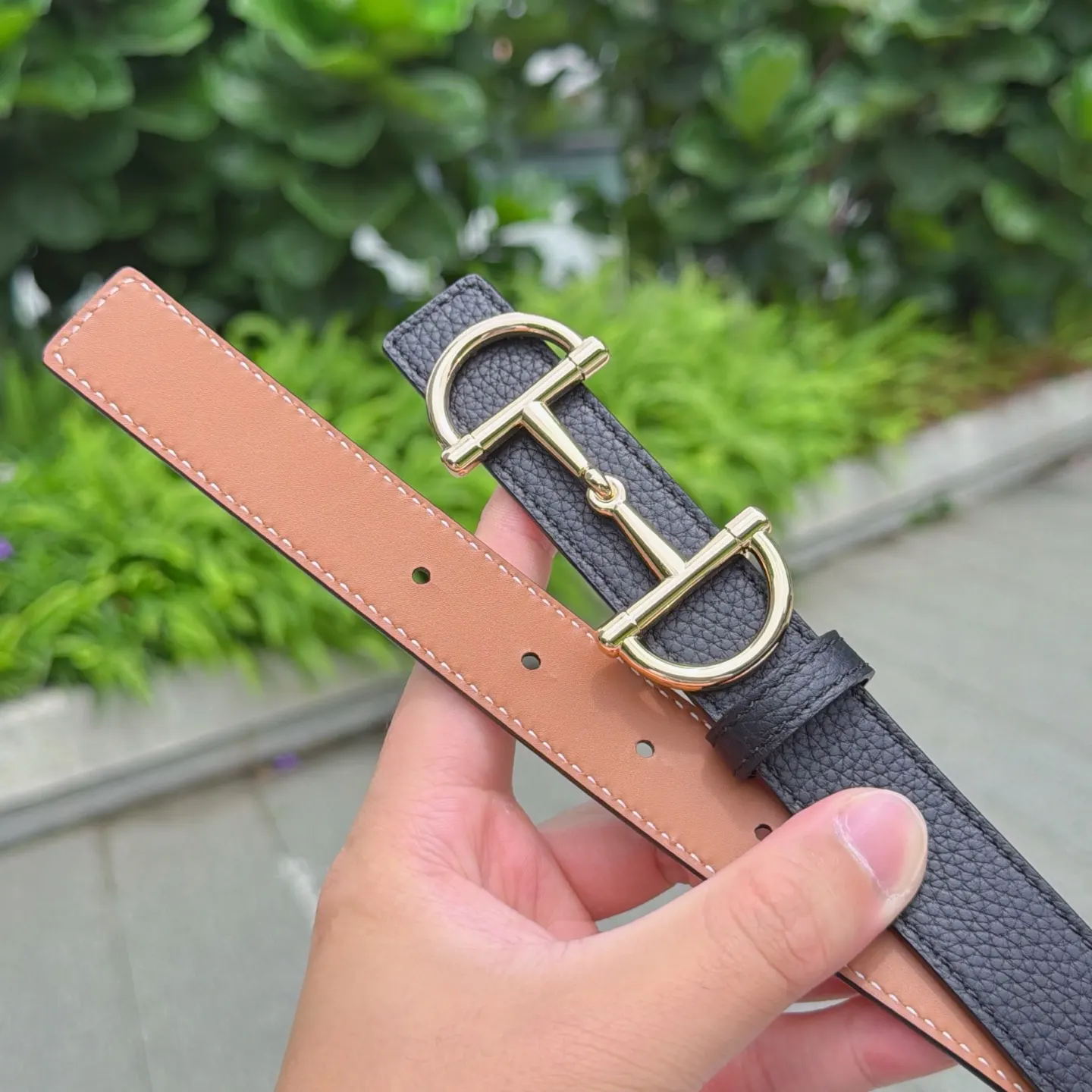 Gucci 双G扣牛皮双面腰带 商务休闲款