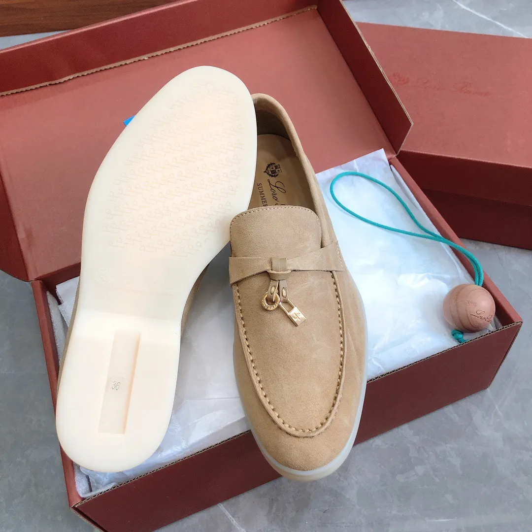 Loro Piana 黑色 乐福鞋 休閒百搭款(數字9) Loro Piana 黑色 乐福鞋 休閒百搭款(數字9)