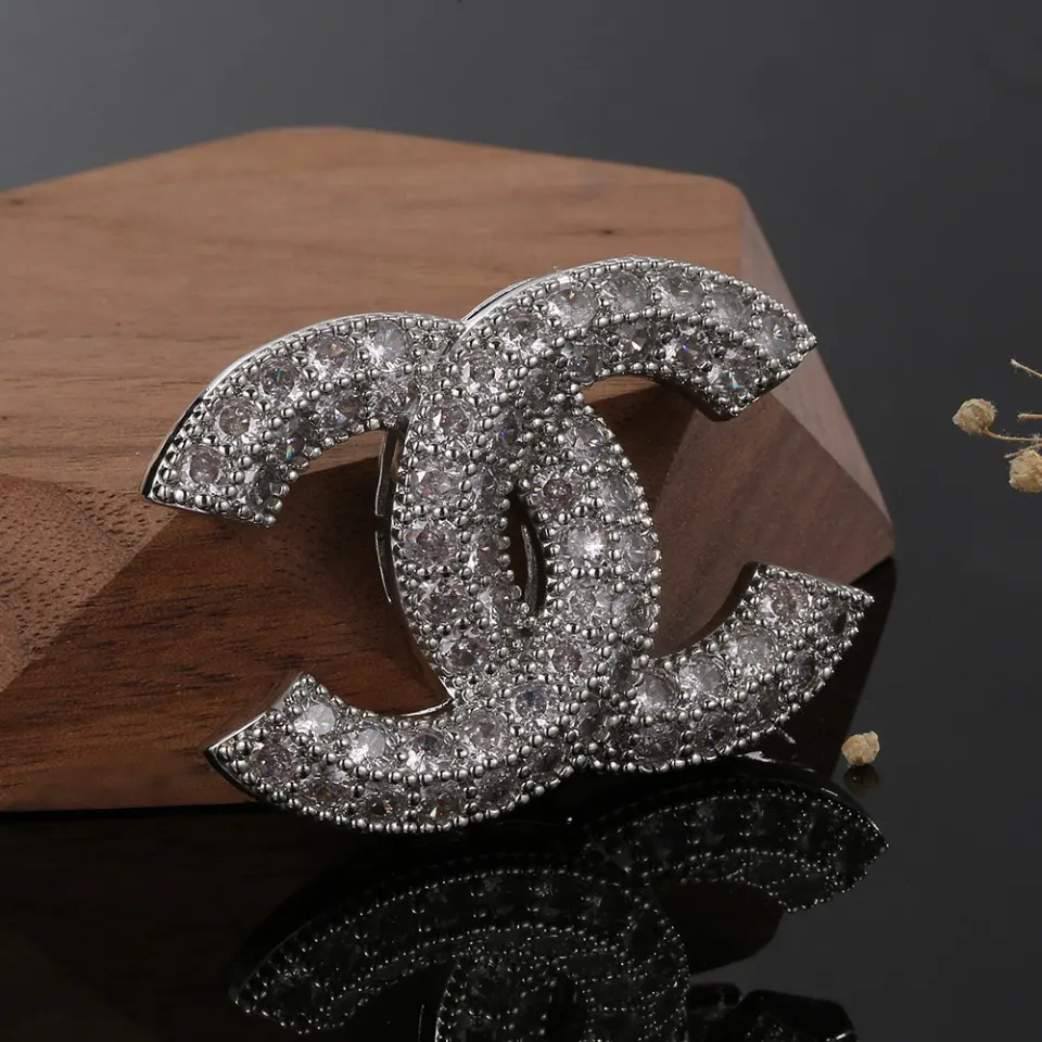 Chanel 金色 胸針