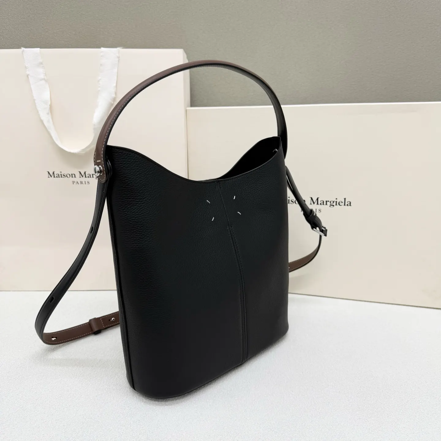 黑色 牛皮 Madison Margiela 托特包 大容量托特款