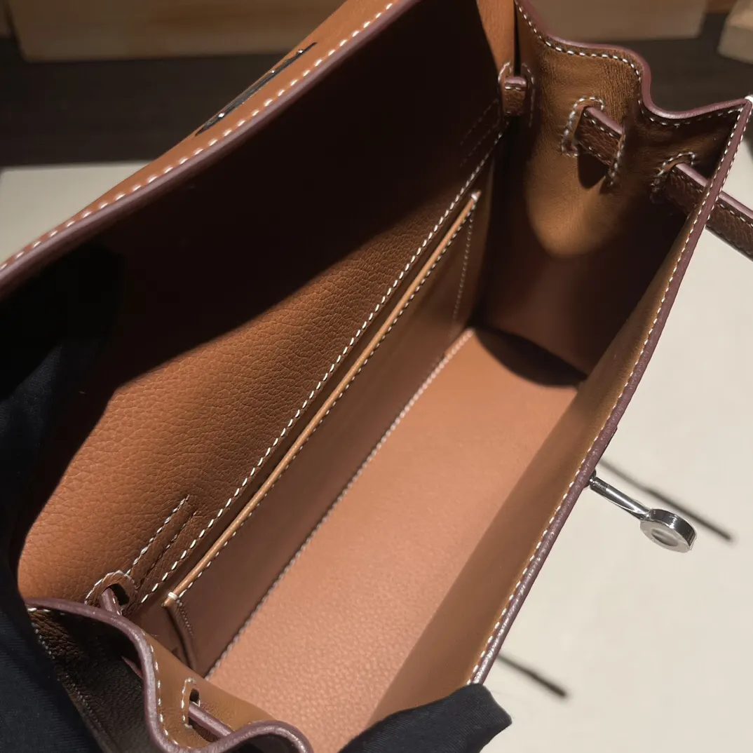 Hermès Kelly Danse Evercolor牛皮 斜挎包 22cm