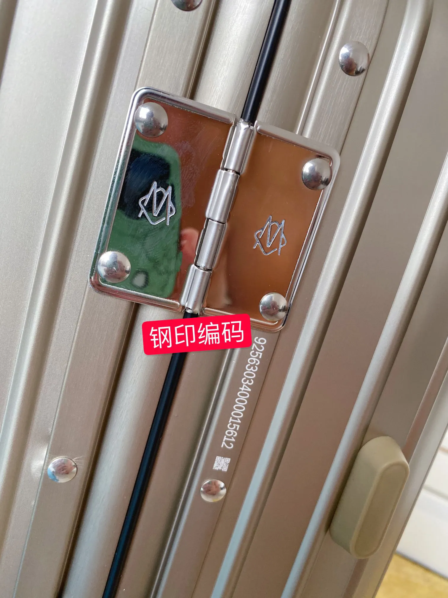 黑色 藍色 Tsa国际海关锁通网国际畅通无阻 行李箱 旅行拉杆款 輕便出行款