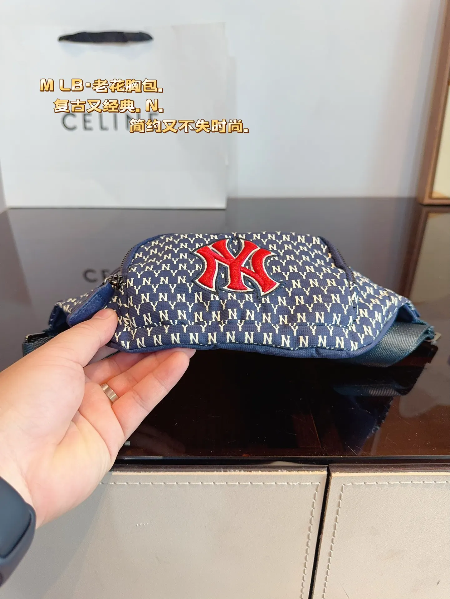 帆布 布 MLB 提花腰包 男女通用的一款 质量 休闲腰包款