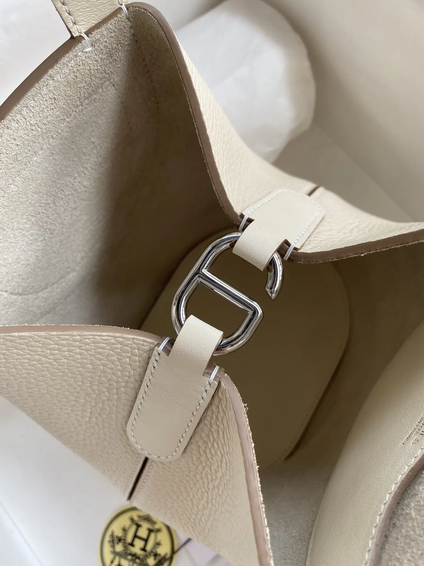 Hermès Picotin 奶昔白 Swift小牛皮 水桶包 18cm