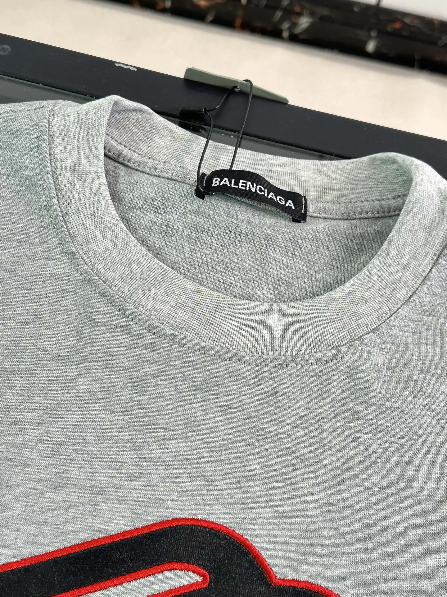 Balenciaga 黑色 純棉 Logo 短袖T恤(數字9) Balenciaga 黑色 純棉 Logo 短袖T恤(數字9)