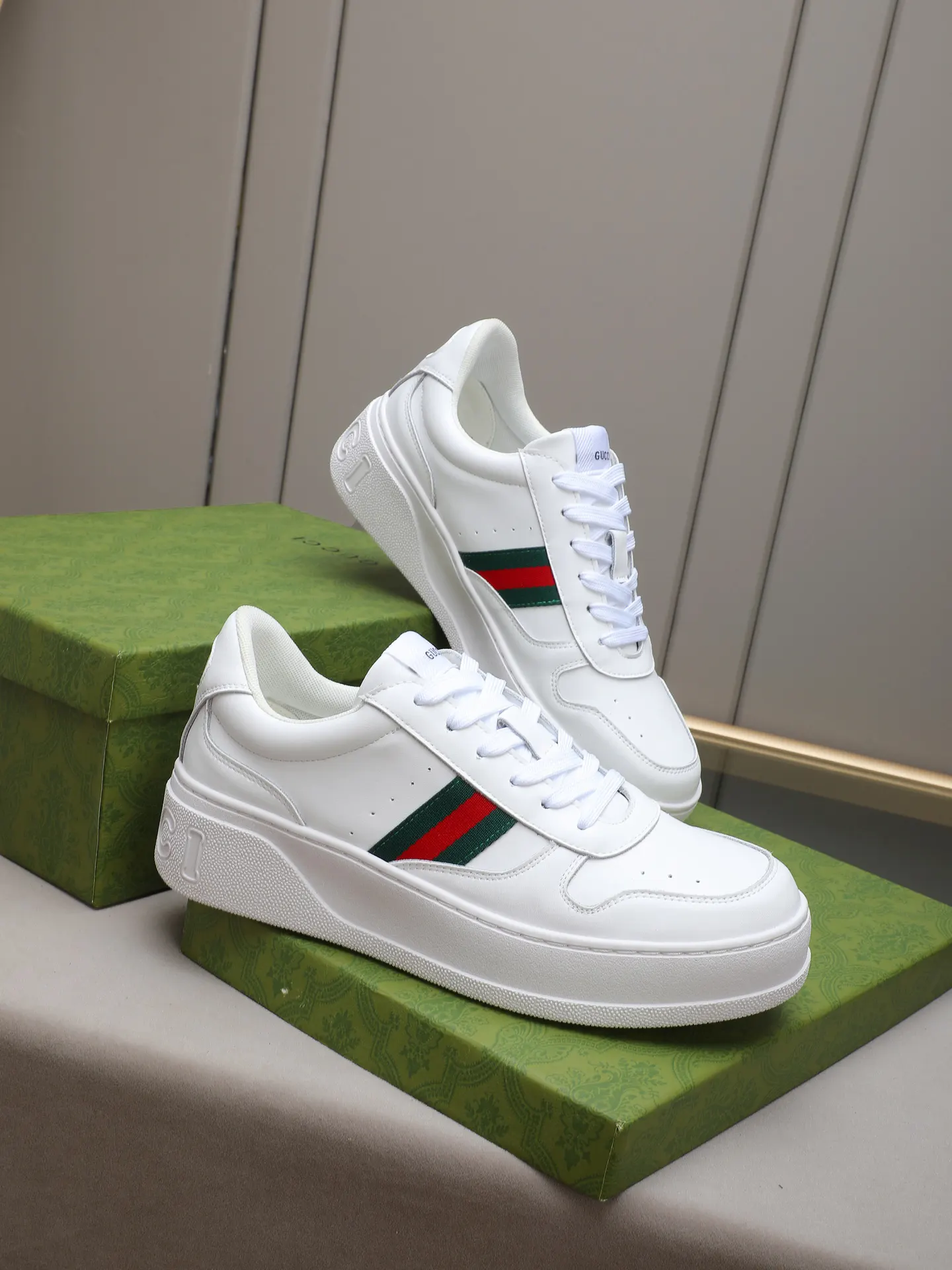 Gucci Logo Sneakers Models Image 4 Gucci Logo Sneakers Models Image 4