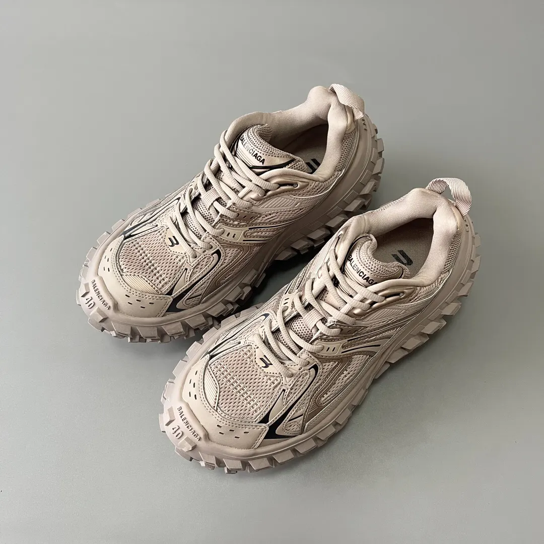 Balenciaga 棕色 运动鞋