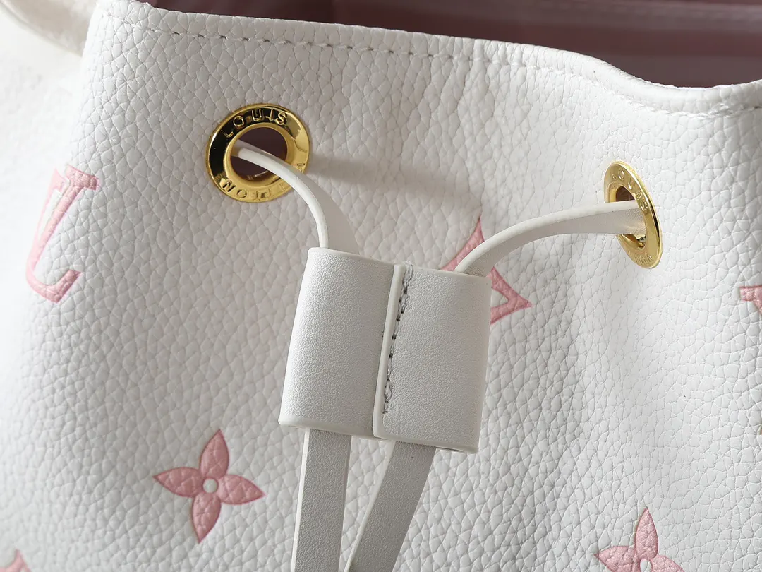 LV 牛皮 雙肩包 实用雙肩款