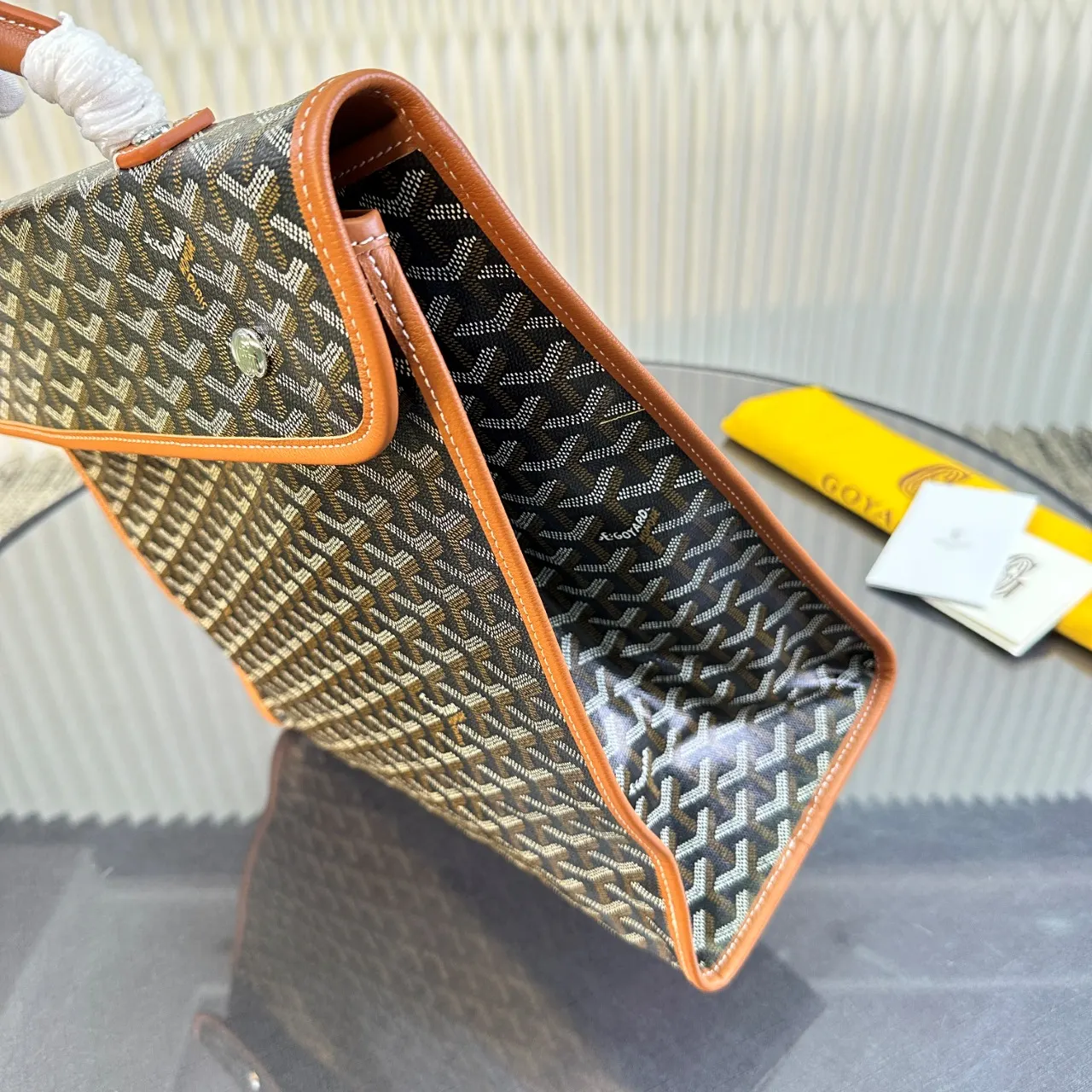 Goyard 外出旅行时请一定记得带上 Saint Léger 因 旅行包 大容量旅行款