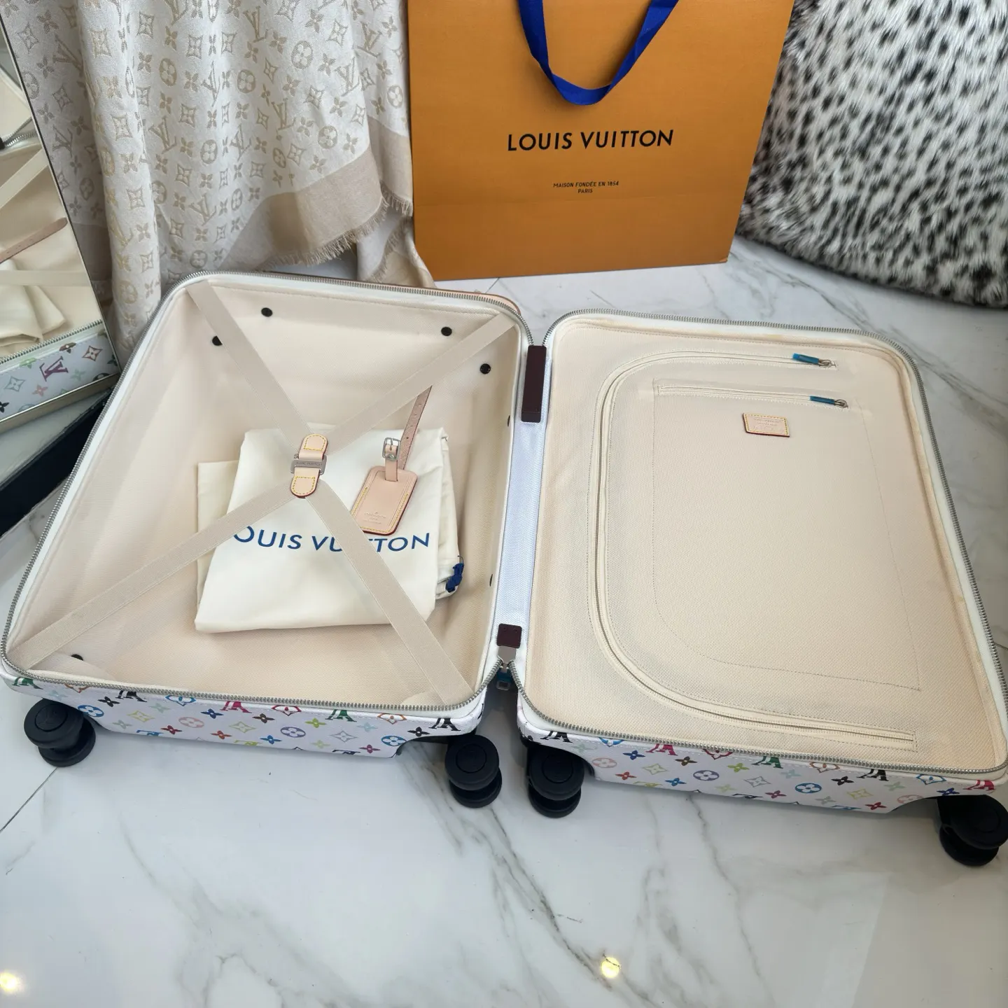LV 老花 帆布 行李箱 旅行拉杆款 輕便出行款