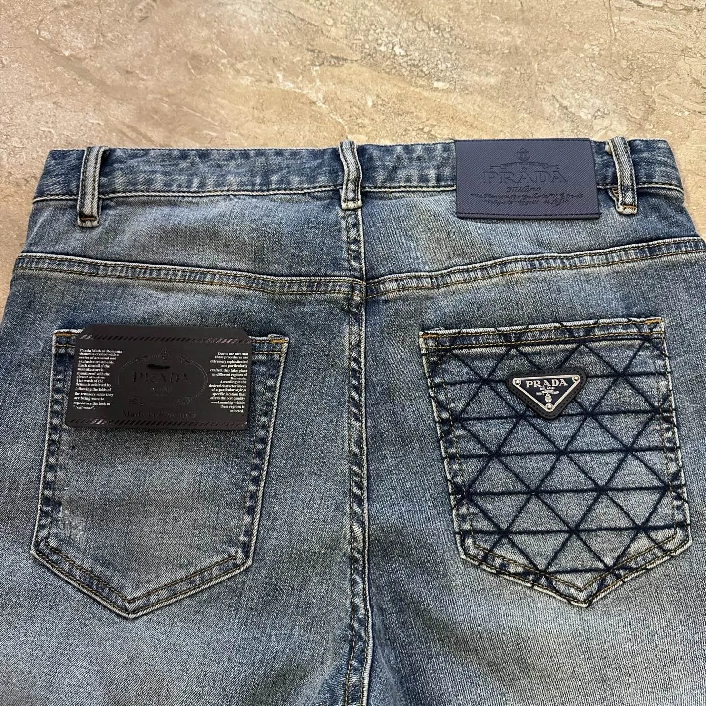 Prada 牛仔 三角标 字母 牛仔裤 休闲寬鬆 褲子
