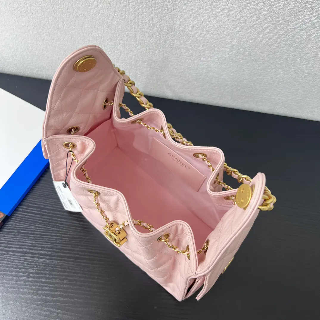 Chanel 粉色 皮革 腋下包